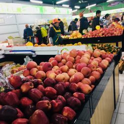 金牛利民農(nóng)副產(chǎn)品市場 打造城市“菜籃子”新標(biāo)桿