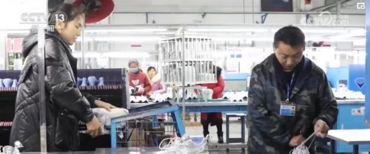 暖心服務(wù)“職”等你來 送崗位、送技能，技術(shù)開發(fā)與服務(wù)助力受災(zāi)群眾就業(yè)